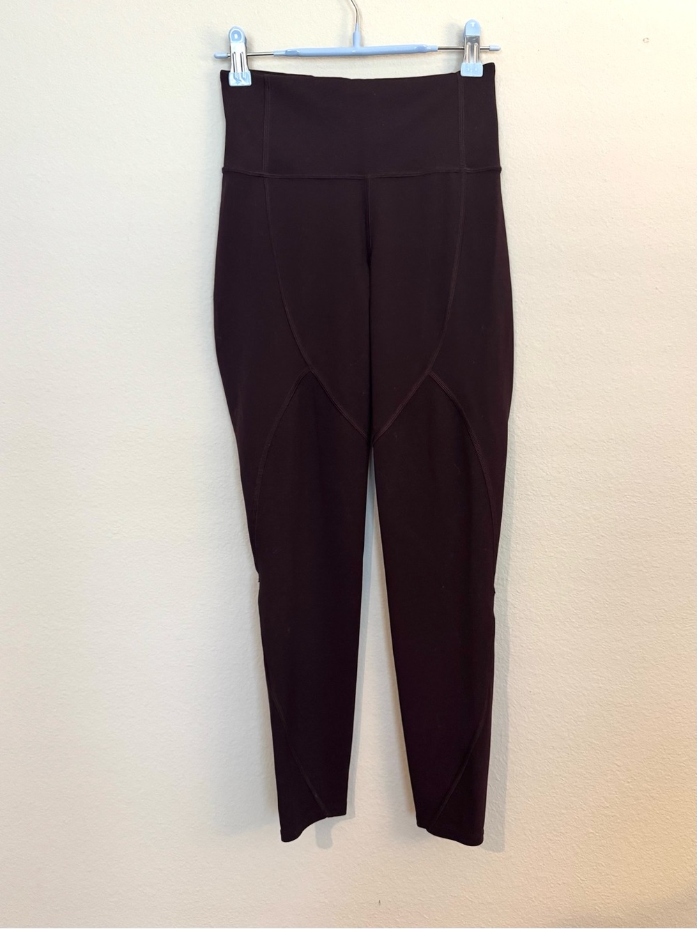lululemon athletica High-Waist Leggings in Burgundy